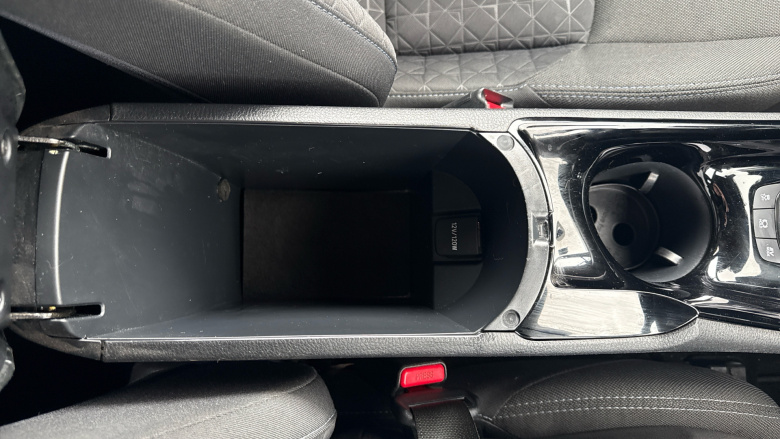 Toyota C-HR 1.8 Hybrid Design 5dr CVT Hybrid Hatchback